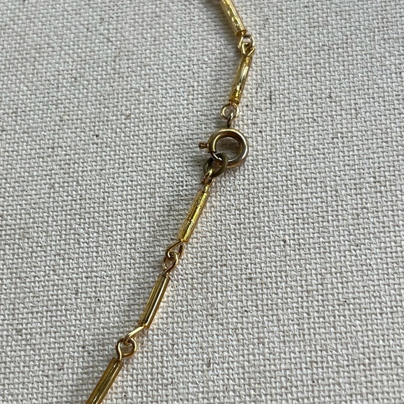 Elegant Gold and Red Beaded Necklace - Picture 3 of 5